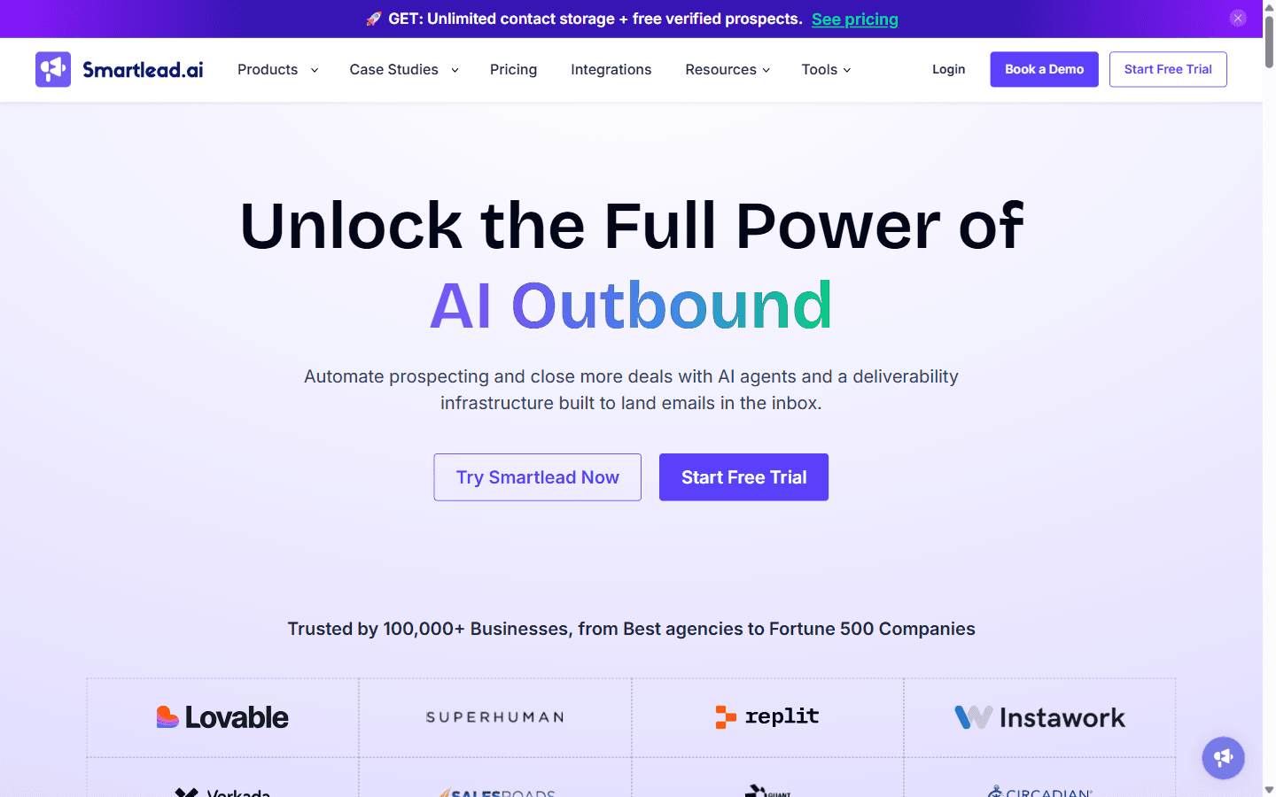 Smartlead homepage showing the email sequencer and SmartSenders mailbox checkout